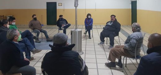 Reunio INAES en Paravachasca